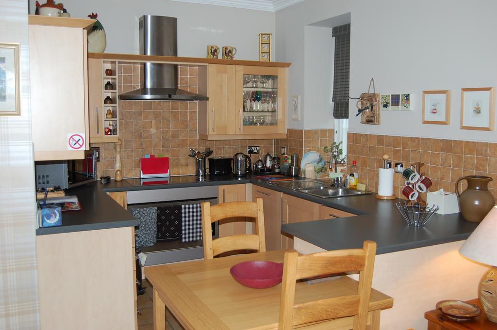 Lomond Castle Apartment Balloch Zimmer foto